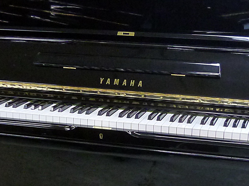 株式会社ピアノプラザ | YAMAHA U3H